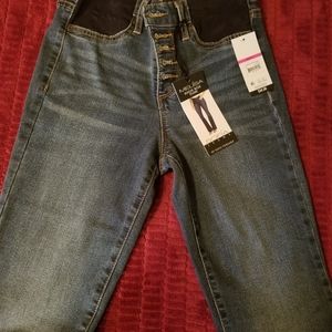 Sofia Vergara Melisa High Rise Flare Jeans